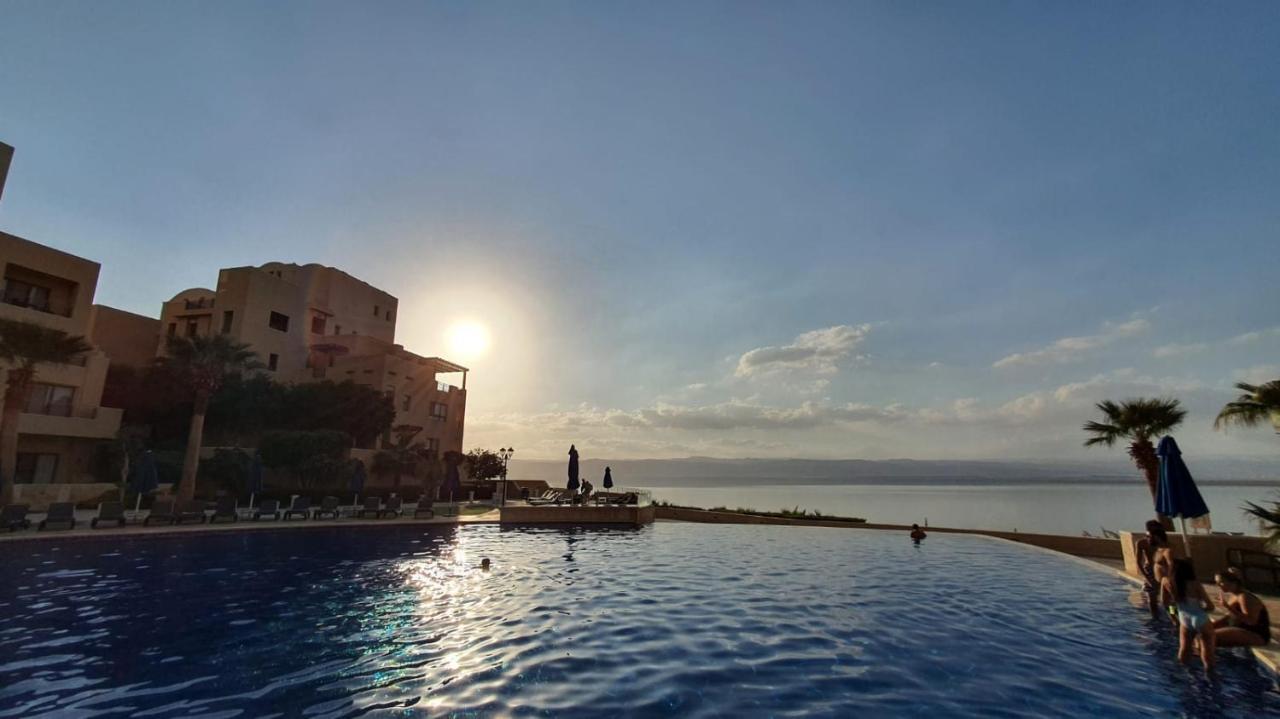 Comfy Stays Sea View Apartments At Deadsea Samarah Resort Sweimeh ภายนอก รูปภาพ