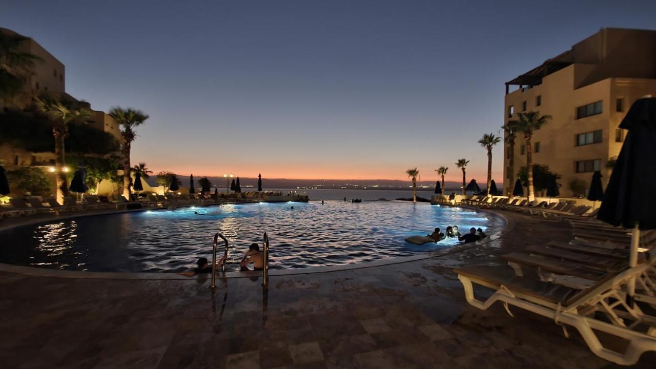 Comfy Stays Sea View Apartments At Deadsea Samarah Resort Sweimeh ภายนอก รูปภาพ