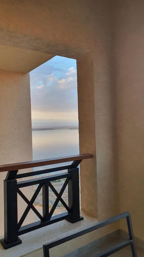 Comfy Stays Sea View Apartments At Deadsea Samarah Resort Sweimeh ภายนอก รูปภาพ