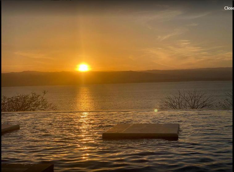 Comfy Stays Sea View Apartments At Deadsea Samarah Resort Sweimeh ภายนอก รูปภาพ